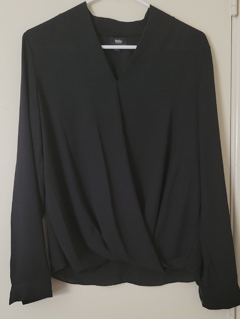 Black Draped V-Neck Long Sleeve Blouse